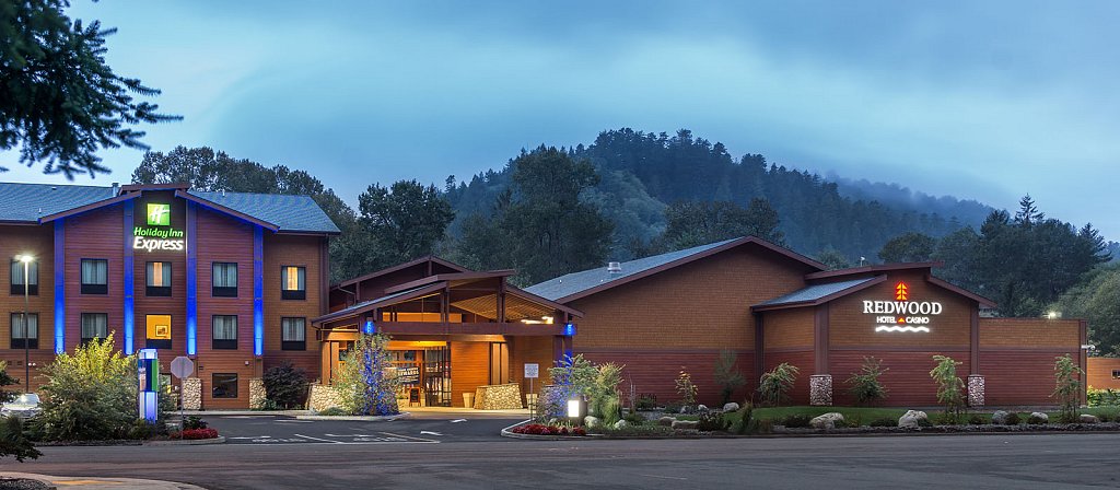Redwood Hotel Casino